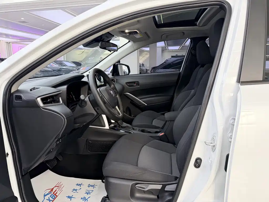 Toyota Frontlander — миниатюра 4