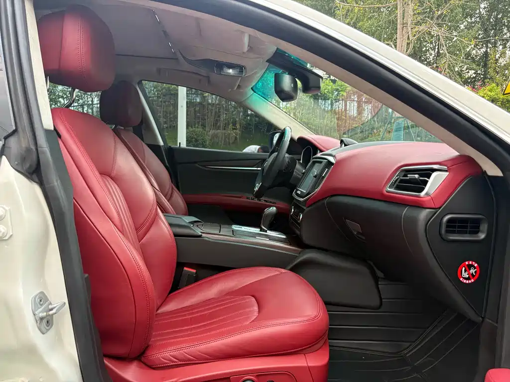 Maserati Ghibli — миниатюра 11