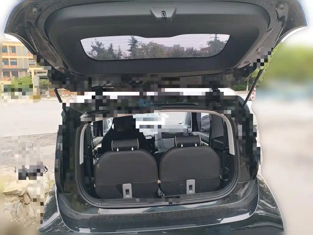 Baojun KiWi EV — миниатюра 10