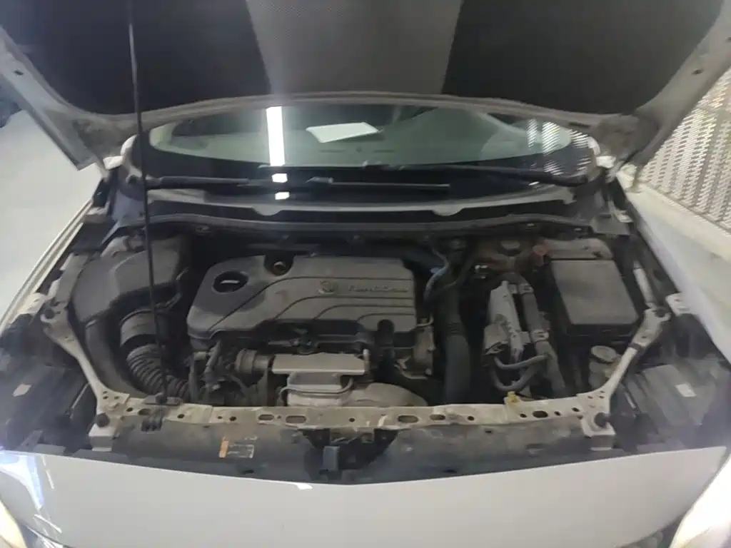 Buick Verano — миниатюра 20