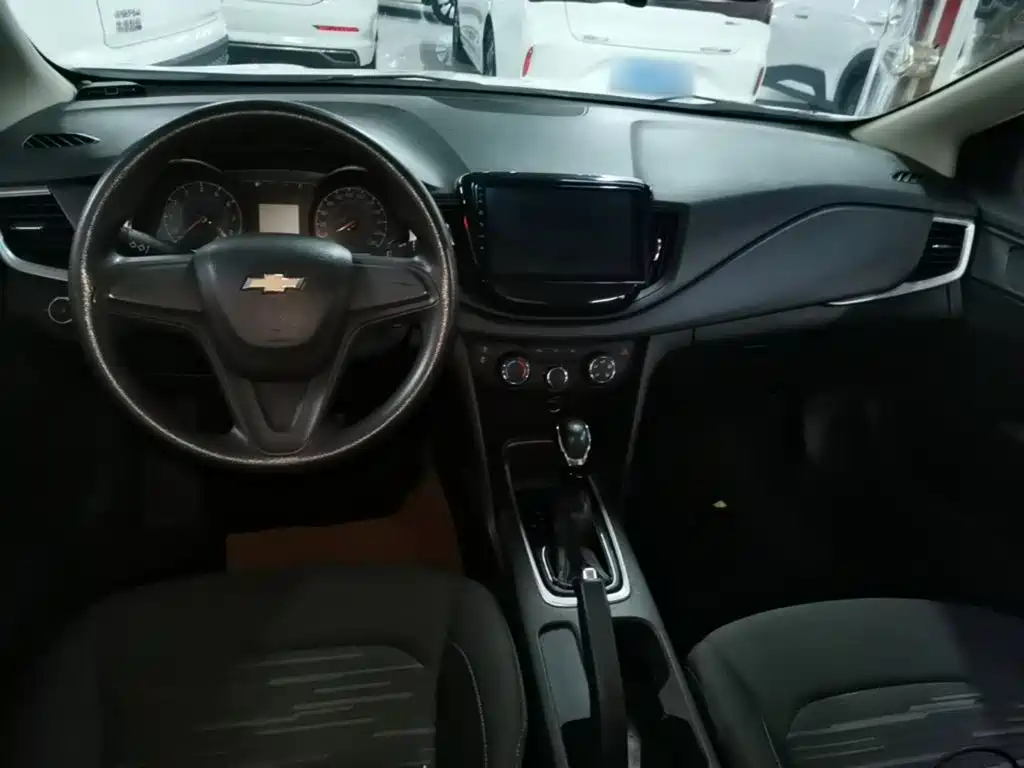 Chevrolet Cavalier — миниатюра 10