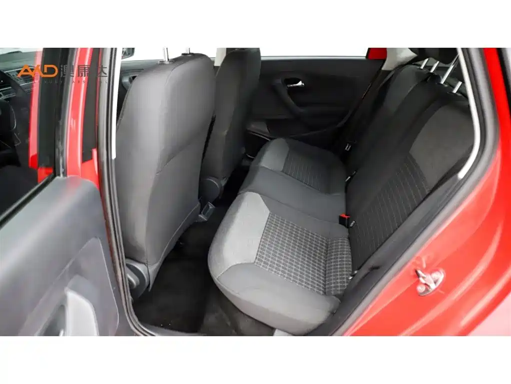 Volkswagen Polo — миниатюра 7