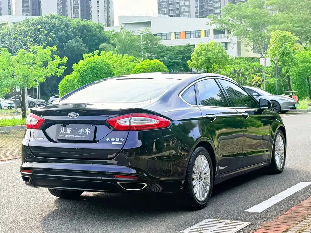 Ford Mondeo — миниатюра 4