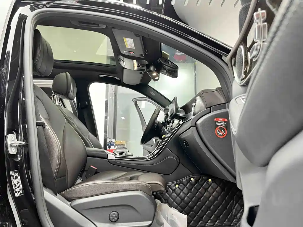 Mercedes-Benz GLC — миниатюра 6