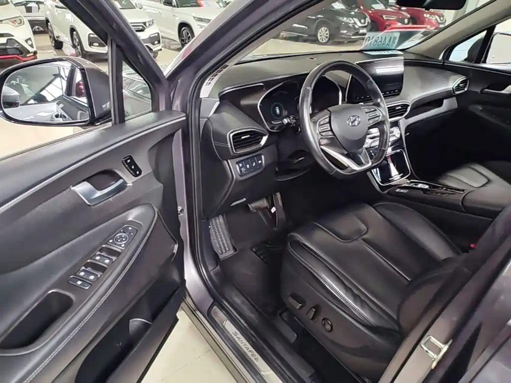 Hyundai Santa Fe — миниатюра 16