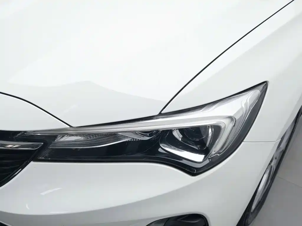 Buick Verano — миниатюра 7