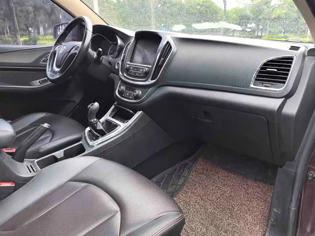 Baojun 560 — миниатюра 16
