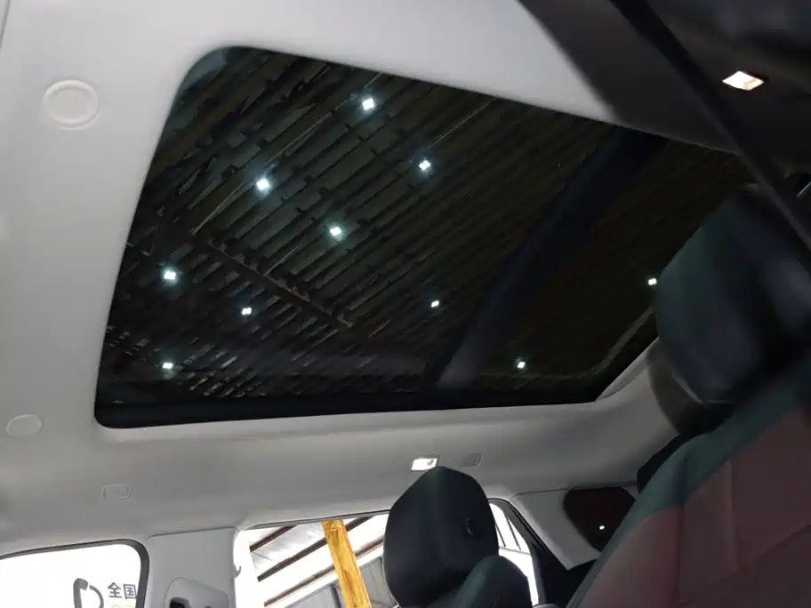 Land Rover Evoque — миниатюра 17