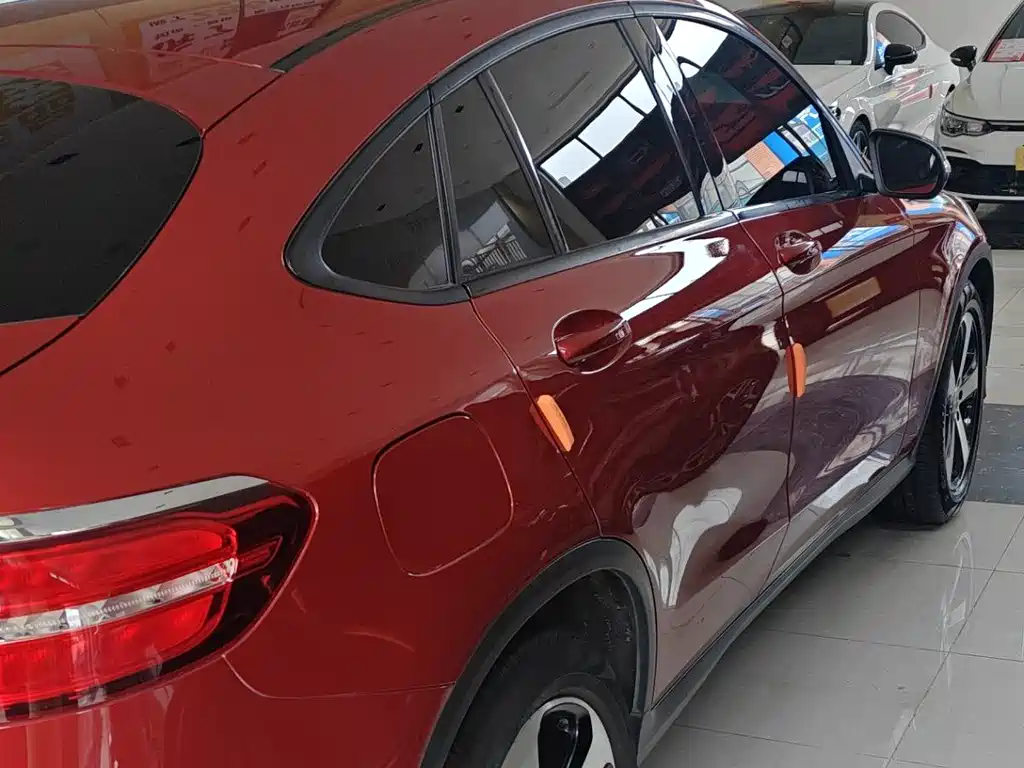 MERCEDES-BENZ GLC COUPE