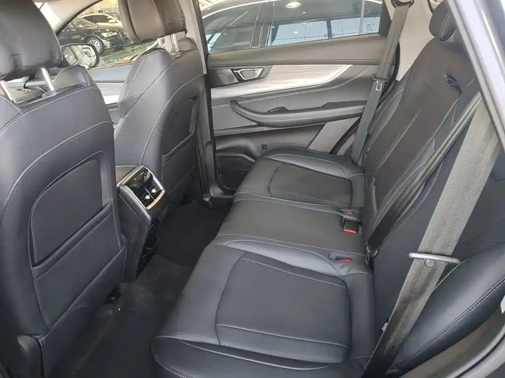 Chery Tiggo 8 PLUS — миниатюра 17