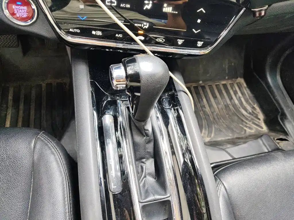 Honda Vezel — миниатюра 10