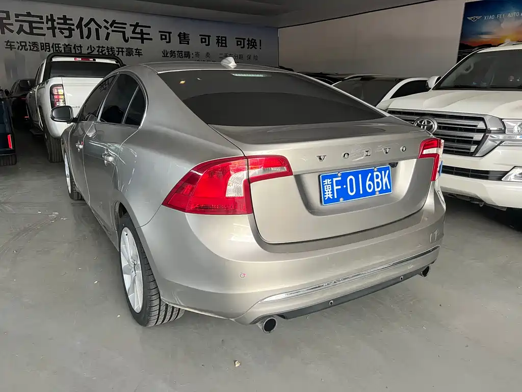Volvo S60