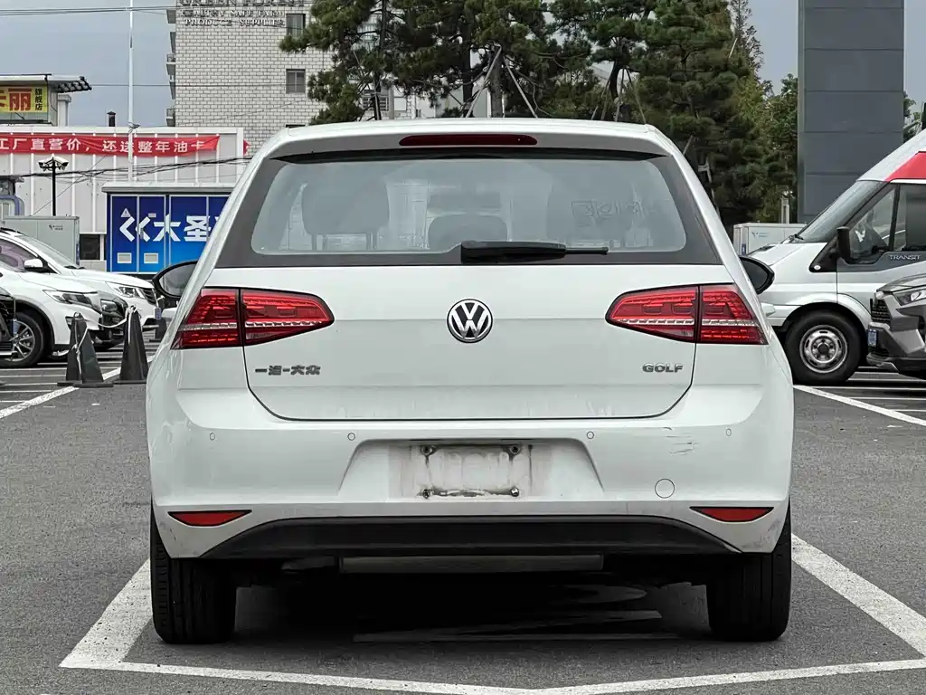 Volkswagen Golf — миниатюра 9