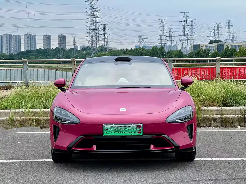 Xiaomi SU7 — миниатюра 2