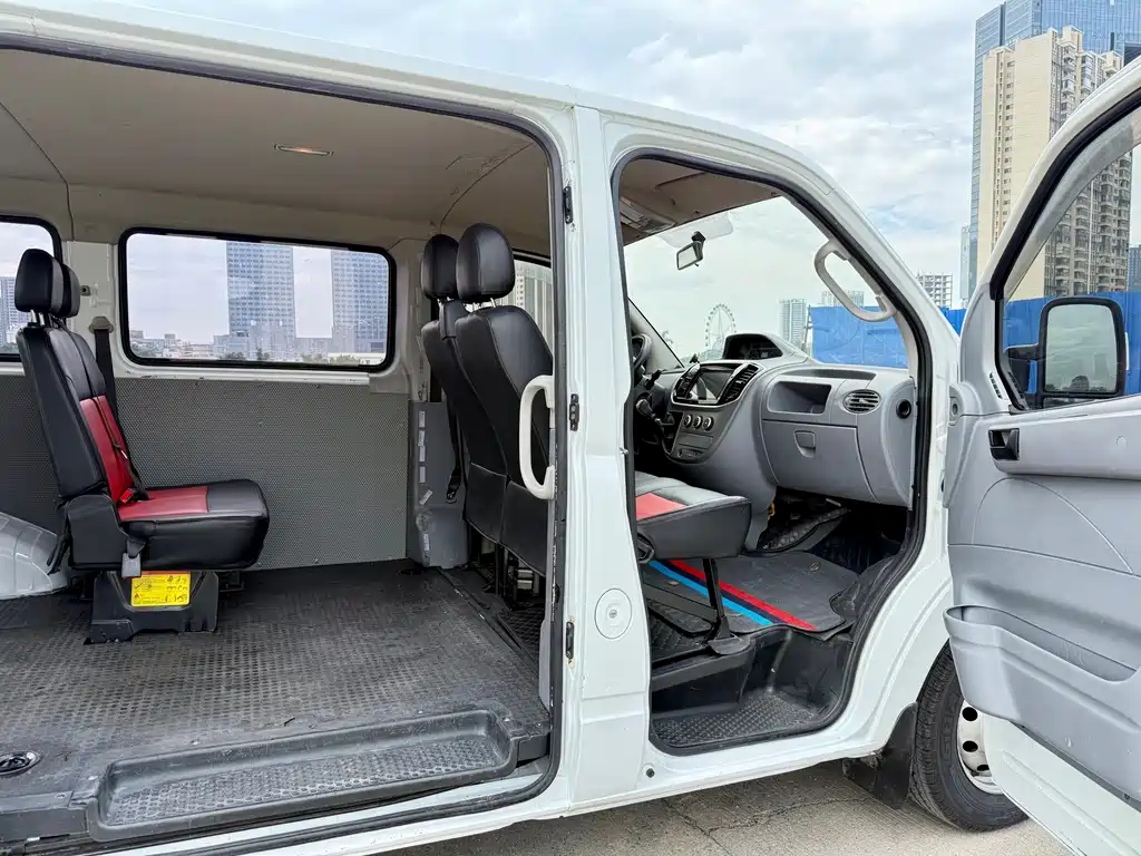 SAIC MAXUS XINTU V80