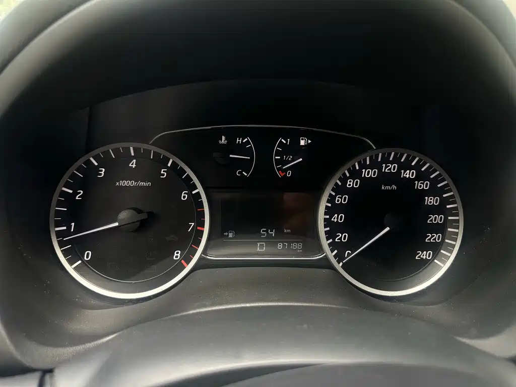 Nissan Sylphy — миниатюра 15