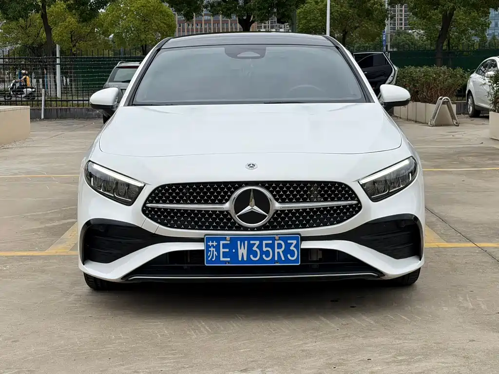 Mercedes-Benz A-Class — миниатюра 2