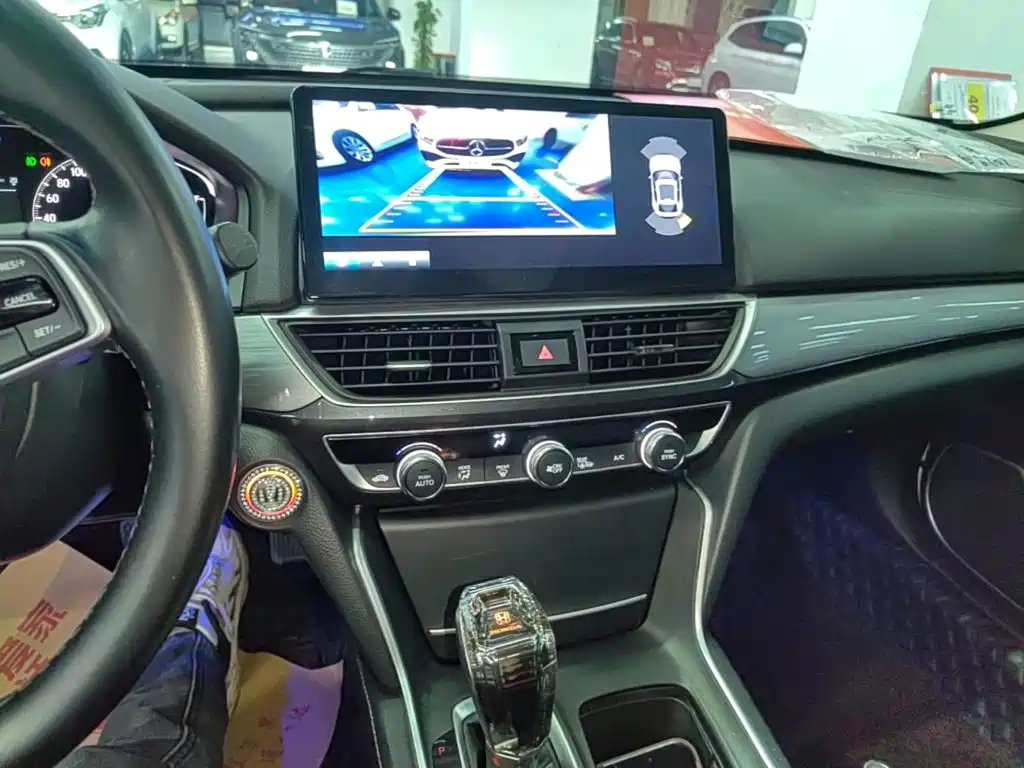 Honda Inspire — миниатюра 13