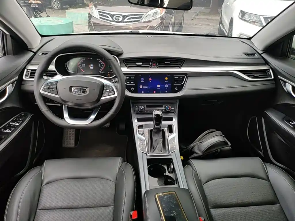 Geely Emgrand — миниатюра 10