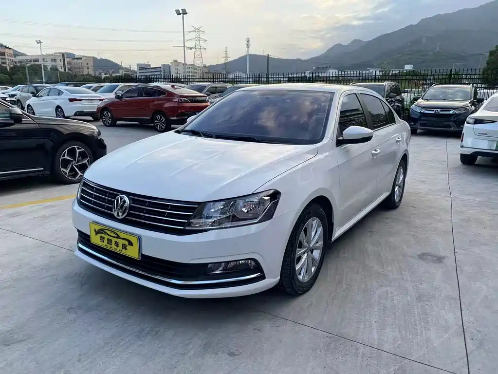 Volkswagen Lavida