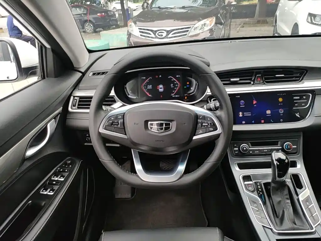 Geely Emgrand — миниатюра 11