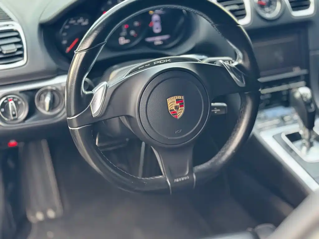 Porsche Cayman — миниатюра 6
