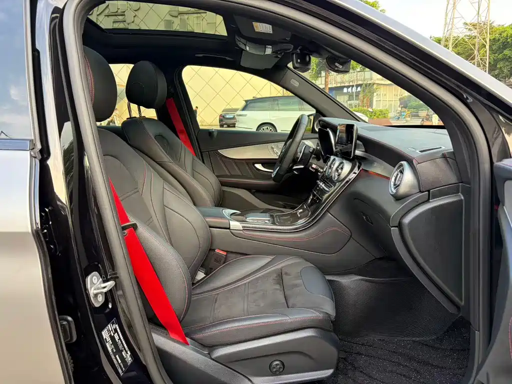 Mercedes-Benz GLC AMG — миниатюра 15