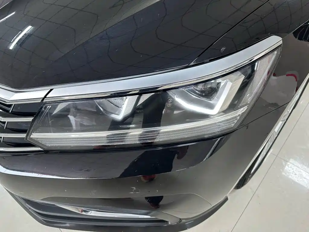 Volkswagen Passat — миниатюра 22