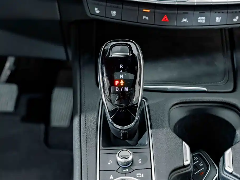 Cadillac XT4 — миниатюра 13