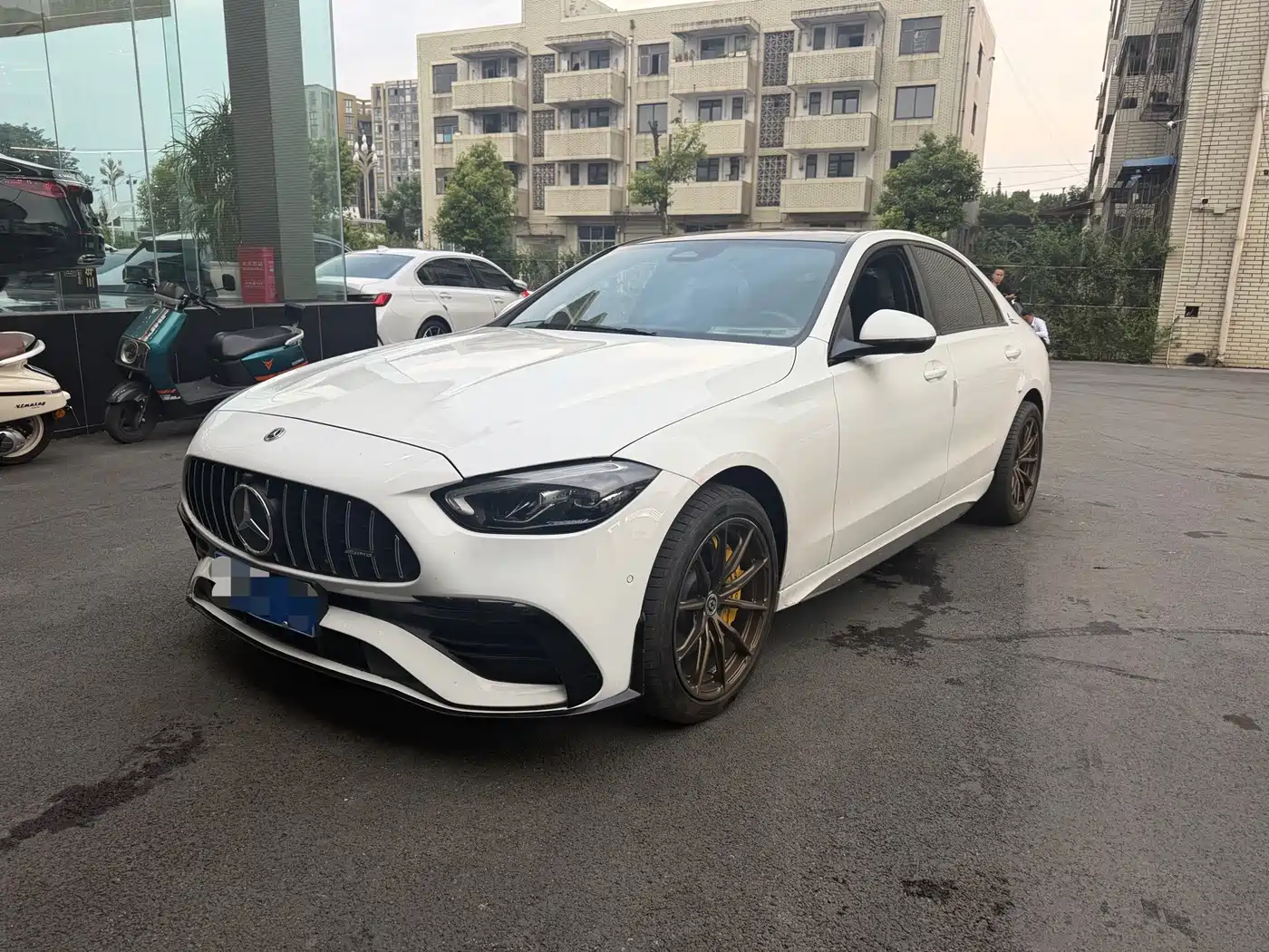 奔驰C级 2024款 C 260 L 运动版 2024