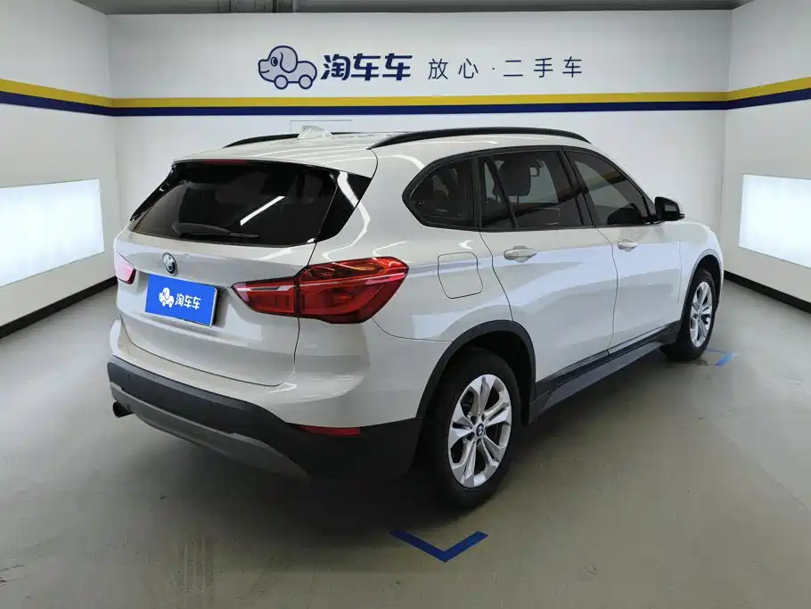 BMW X1 — миниатюра 3
