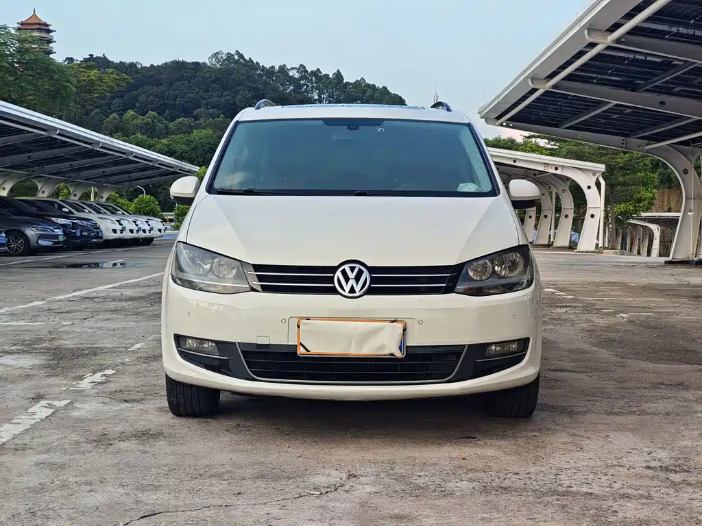 Volkswagen Sharan — миниатюра 2