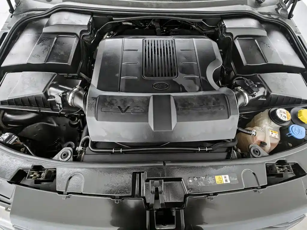 Land Rover Sport — миниатюра 6