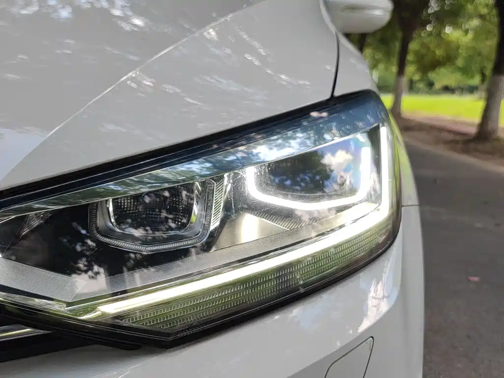 Volkswagen Touran — миниатюра 6