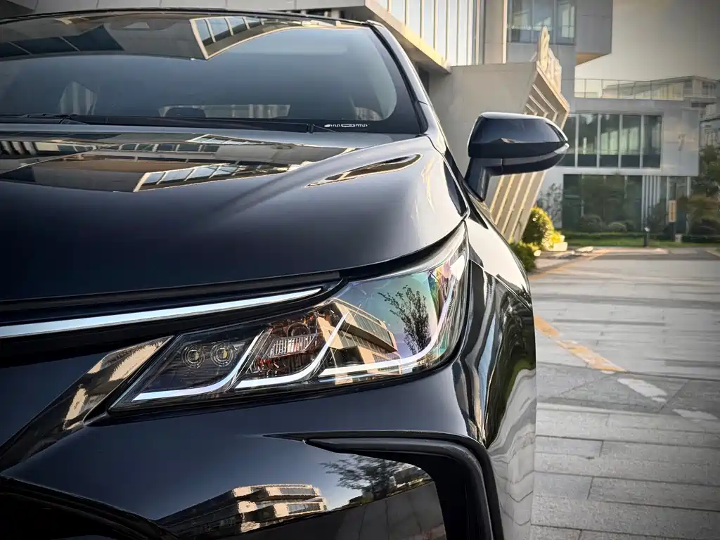 Toyota Corolla — миниатюра 7