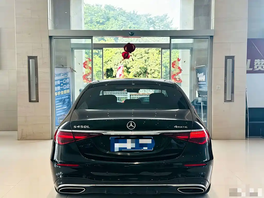 Mercedes-Benz S-Class — миниатюра 7