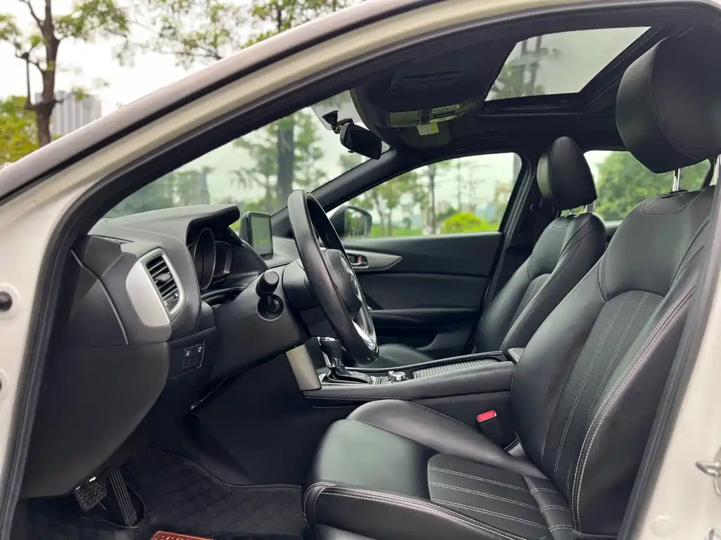 Mazda CX-4 — миниатюра 8