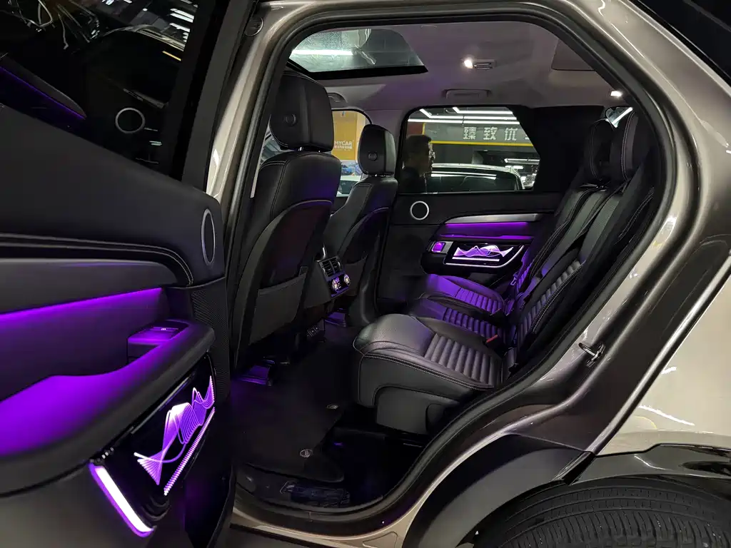 Land Rover Discovery — миниатюра 4