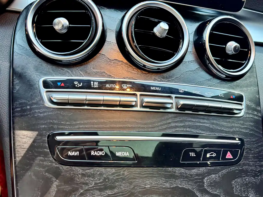 MERCEDES-BENZ C CLASS