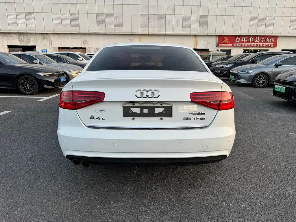 Audi A4L 2013 35 TFSI AT Comfort