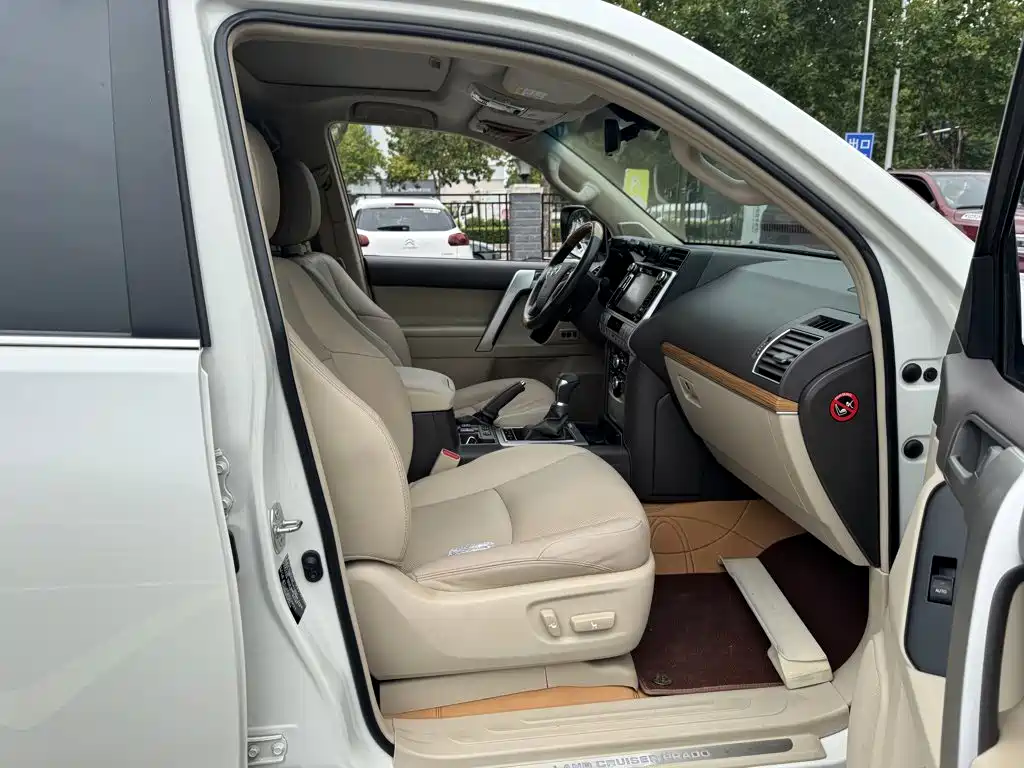 Toyota Prado — миниатюра 6