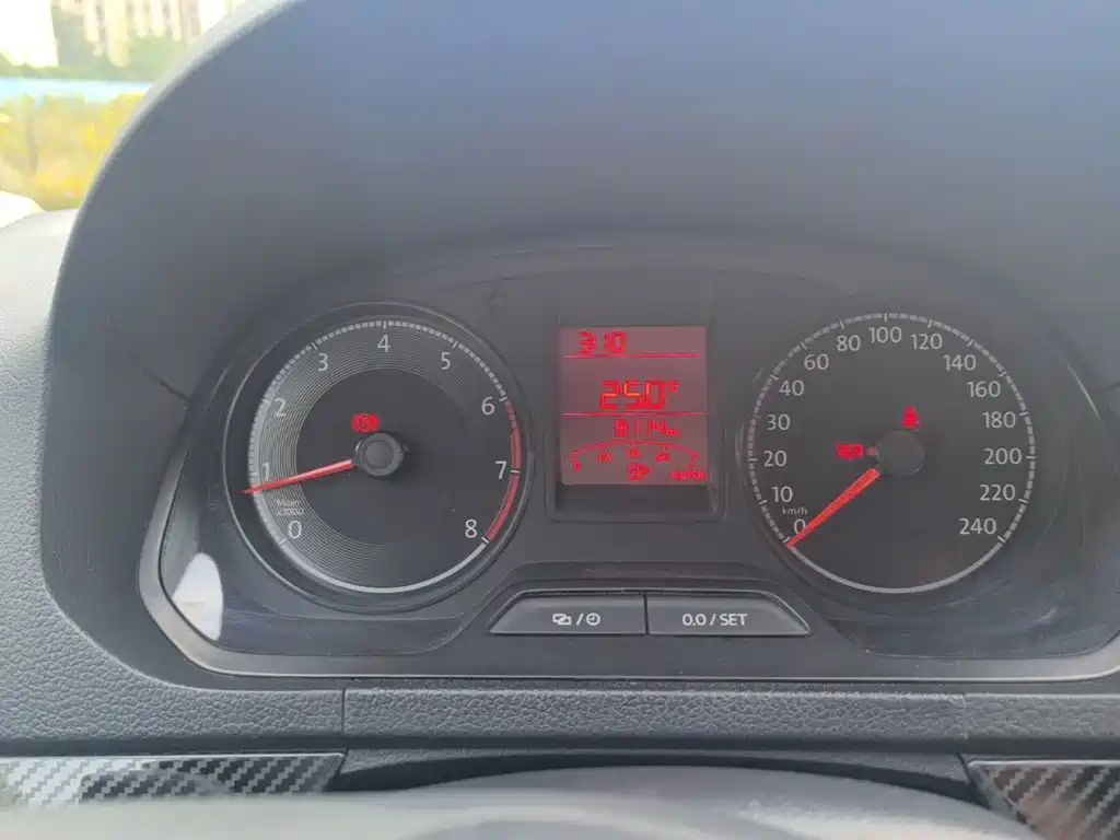 Volkswagen Jetta — миниатюра 12