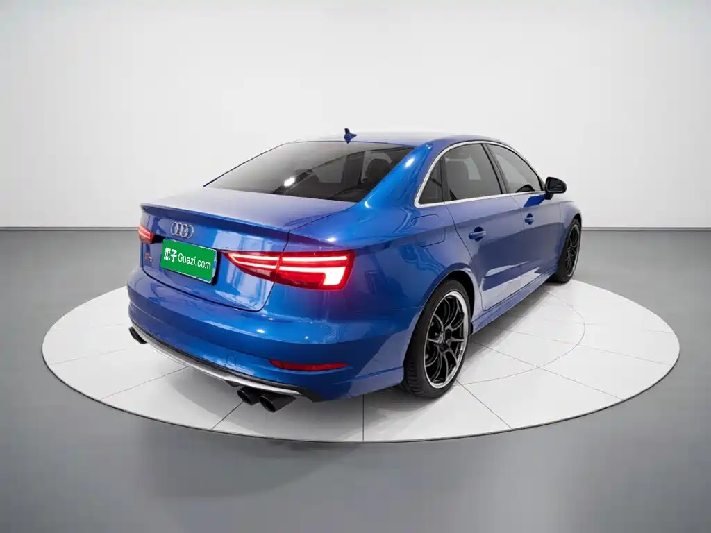 Audi S3 — миниатюра 10