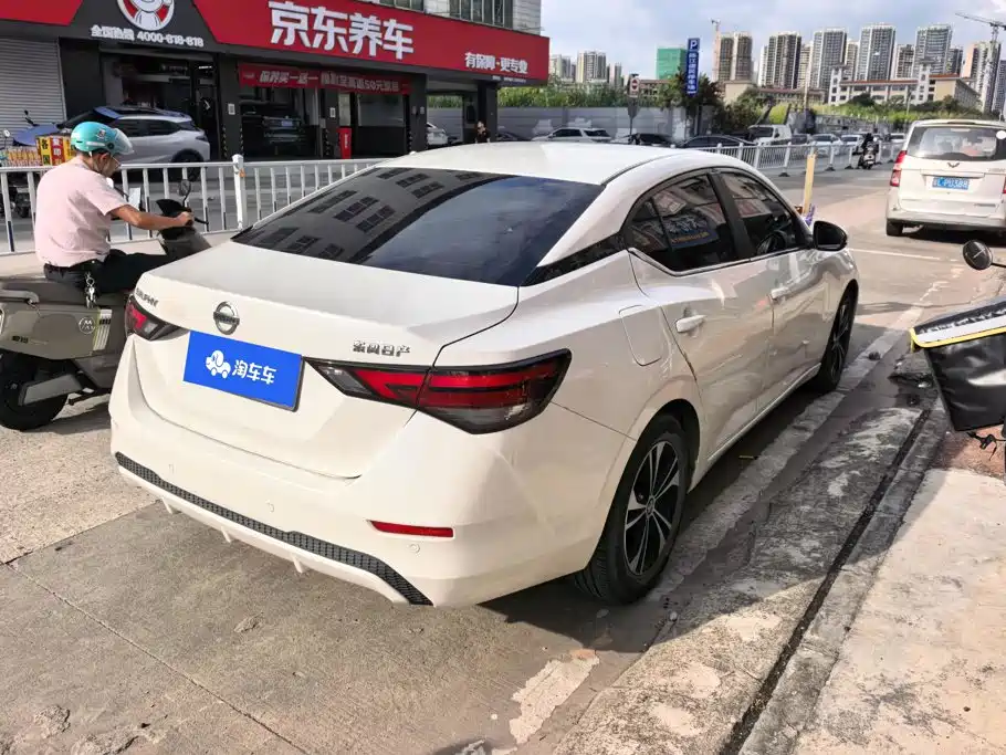 Nissan Sylphy — миниатюра 3