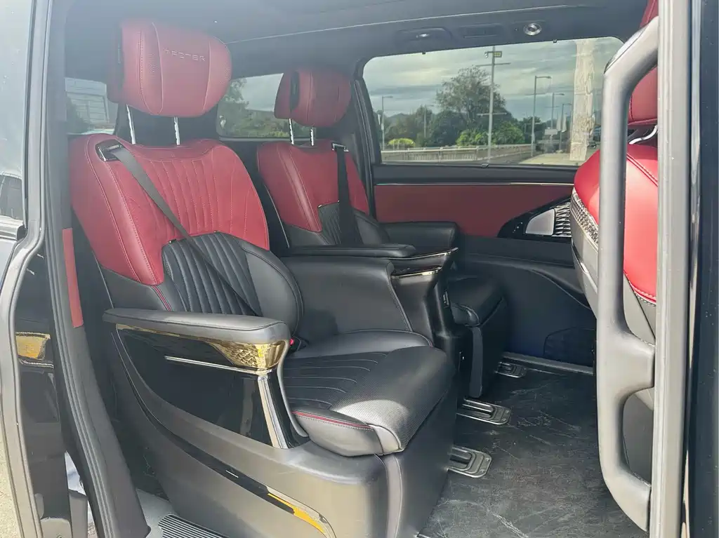 GAC Motor Trumpchi M8 — миниатюра 18