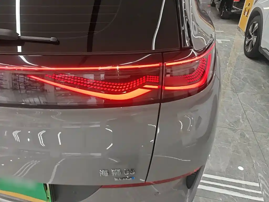 BYD Sealion 05 EV — миниатюра 8