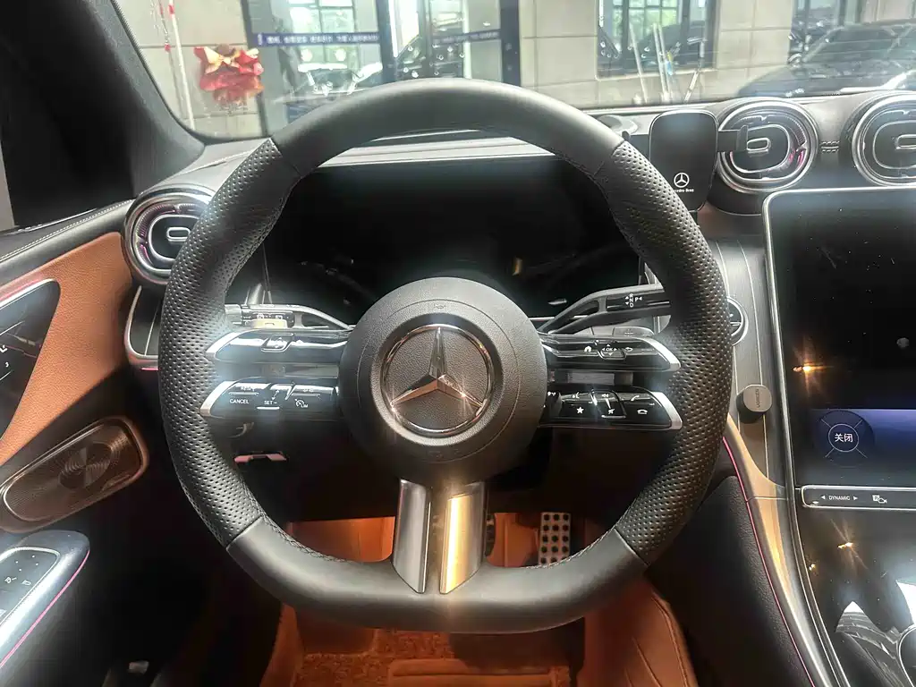 Mercedes-Benz GLC 2024 GLC 300 L 4MATIC Luxury 5 мест