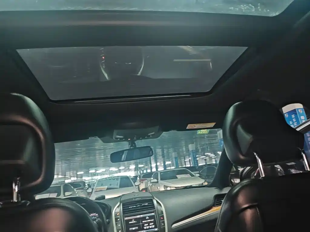 Lincoln MKC — миниатюра 18