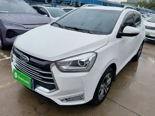 JAC Refine S2