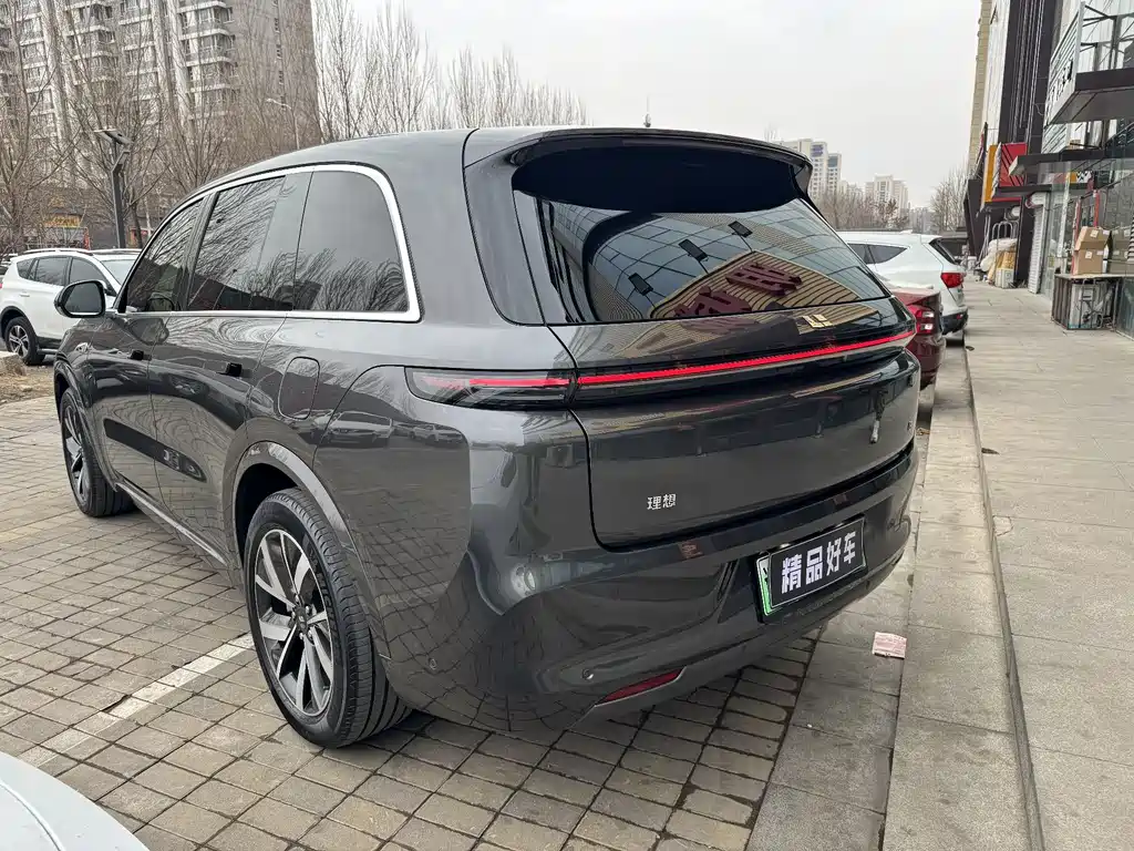 Li Auto IDEAL L8